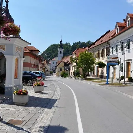 Slo-etno House Gostece-vintage Apartma *