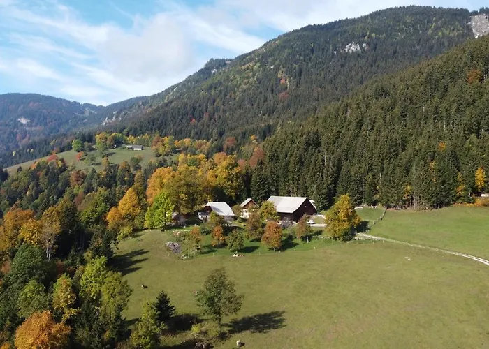 Slo-etno House Gostece-vintage Apartma דירה *