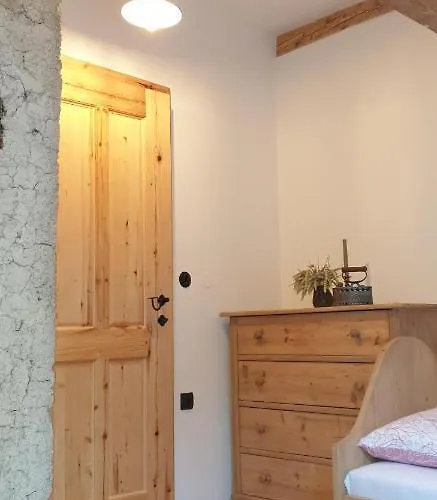 דירה Slo-etno House Gostece-vintage Apartma *