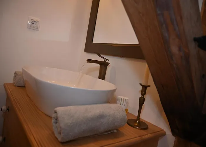 Slo-etno House Gostece-vintage Apartma דירה